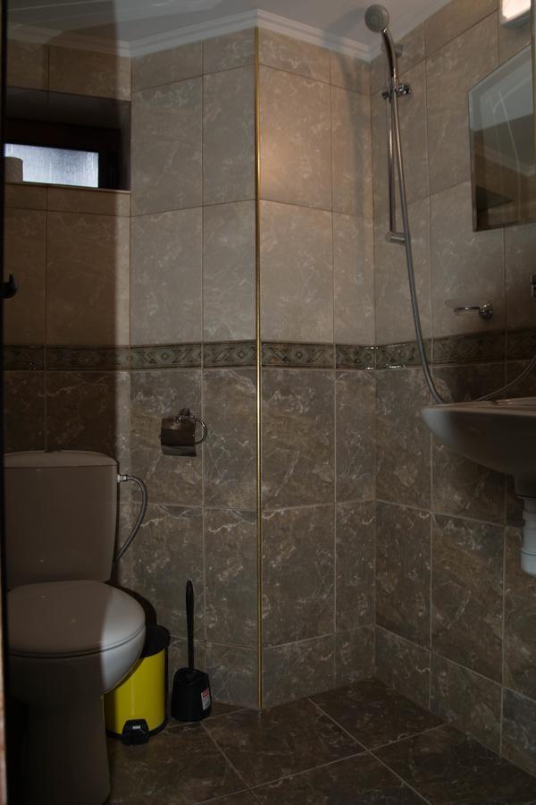 Guest House Ivan Cherni Osum Buitenkant foto